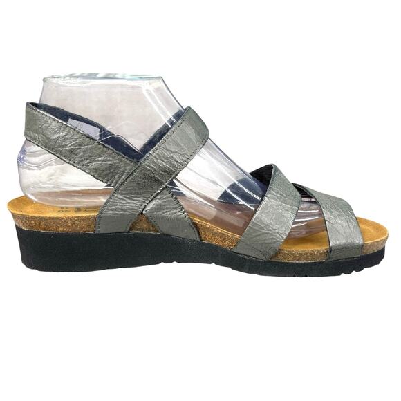 NAOT Women’s Kayla Metallic Grey Wedge Sandal Size 40 US 9 - Picture 4 of 11